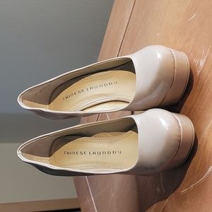 Chinese Laundry Pumps